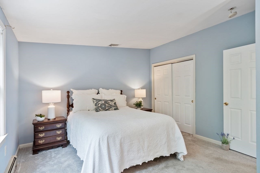 Peabody, Massachusetts, 01960, United States, 5 Bedrooms Bedrooms, ,4 BathroomsBathrooms,Residential,For Sale,1913730
