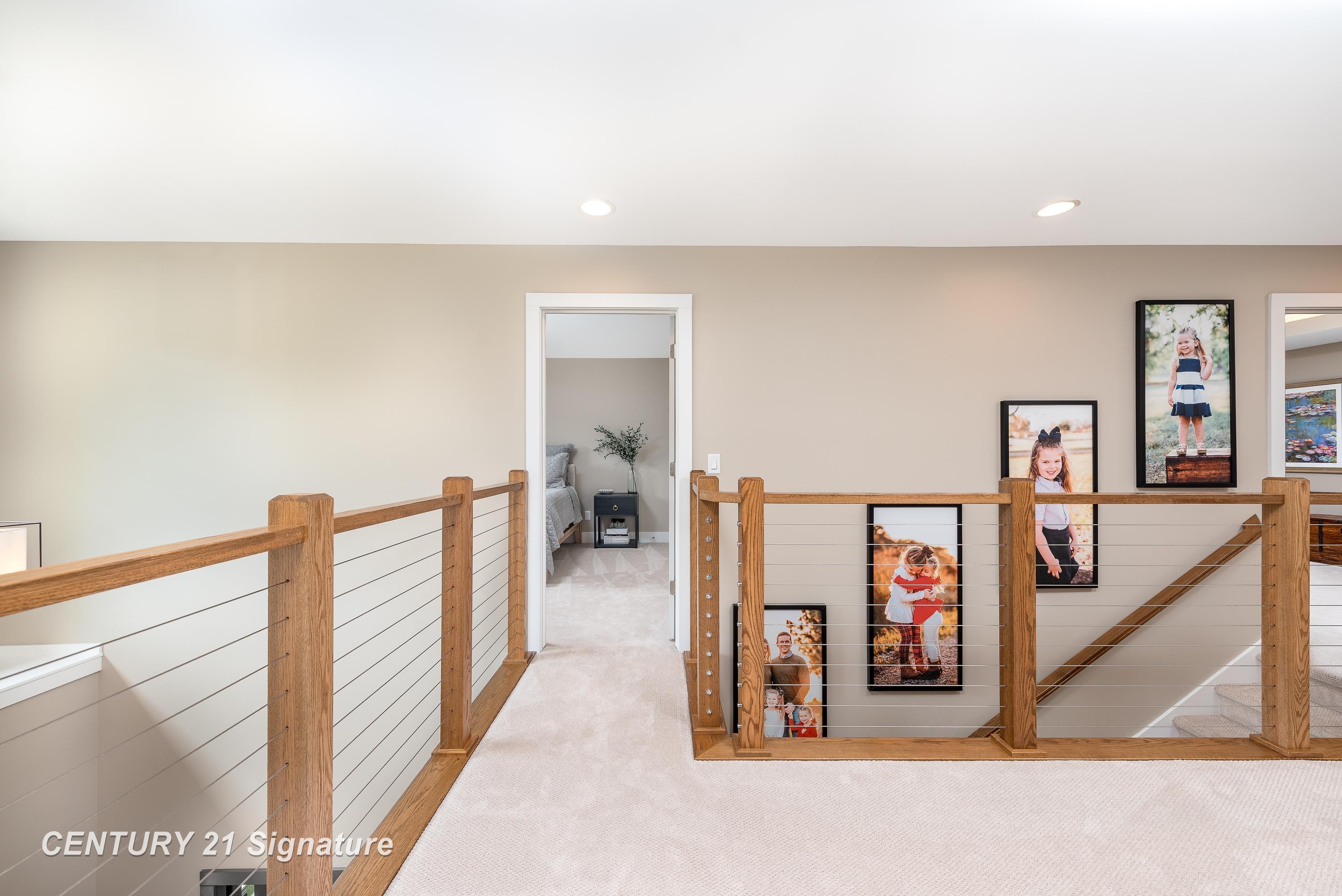 Midland, Michigan, 48642, United States, 4 Bedrooms Bedrooms, ,5 BathroomsBathrooms,Residential,For Sale,1975618