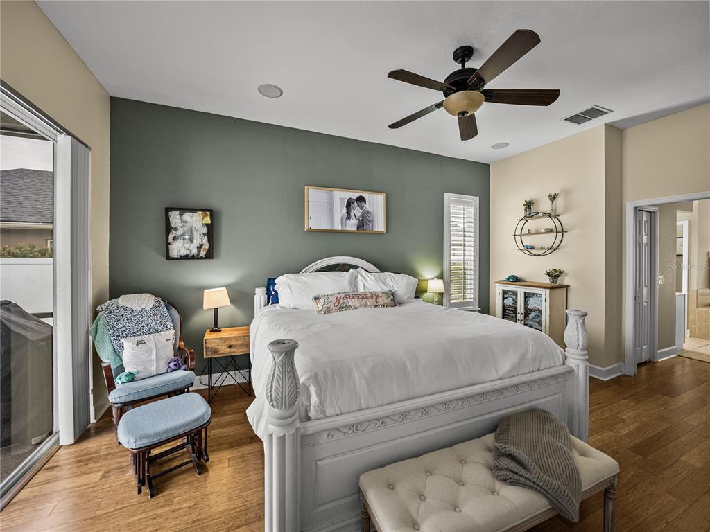 Lakeland, Florida, 33812, United States, 4 Bedrooms Bedrooms, ,3 BathroomsBathrooms,Residential,For Sale,1898596