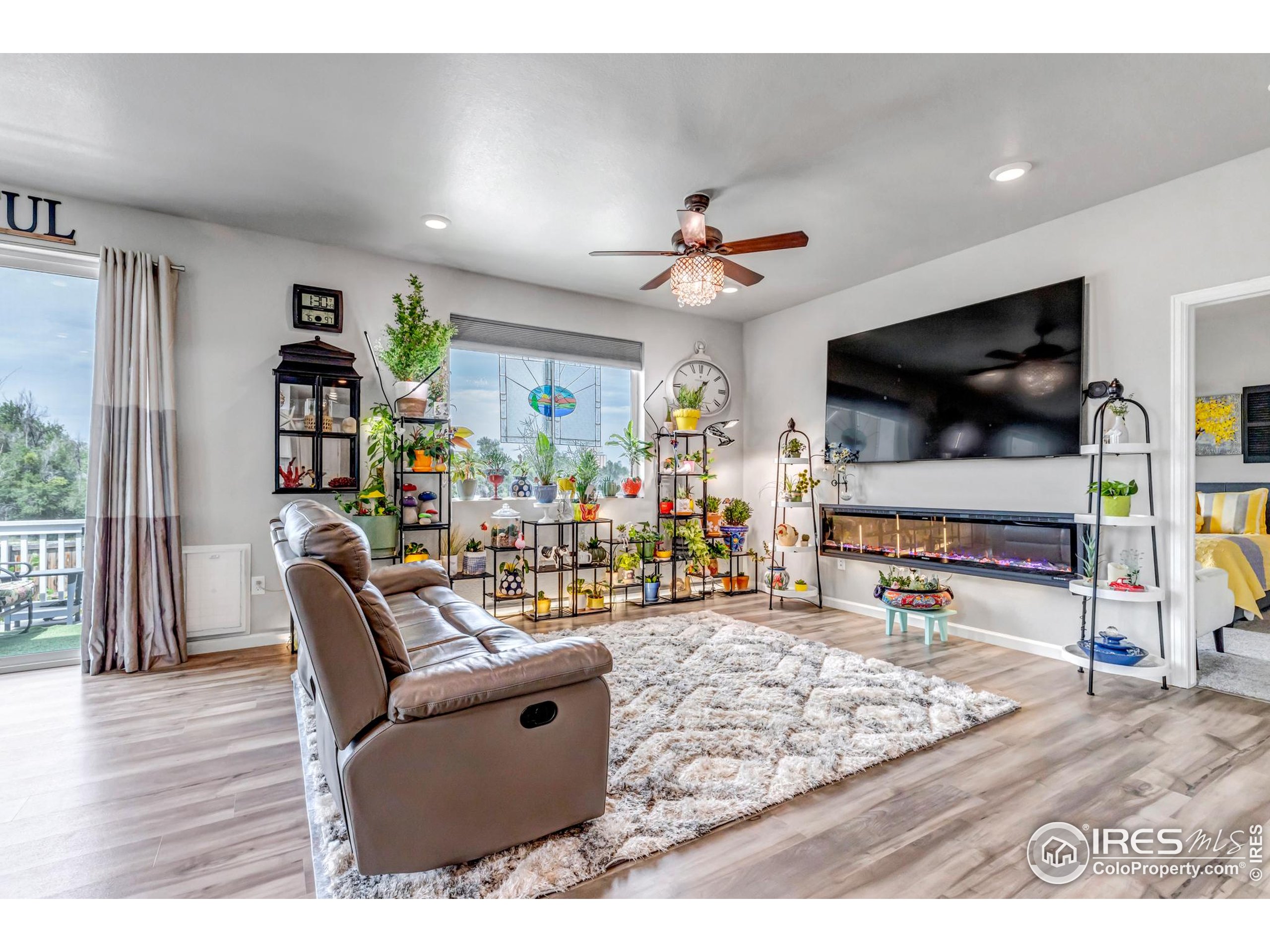 Johnstown, Colorado, 80534, United States, 3 Bedrooms Bedrooms, ,1 BathroomBathrooms,Residential,For Sale,1916941