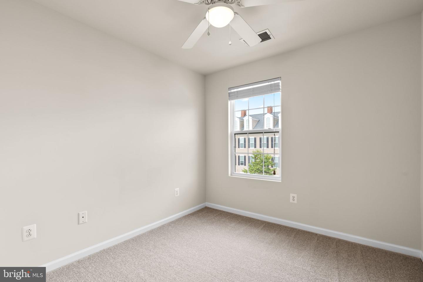 Elkridge, Maryland, 21075, United States, 4 Bedrooms Bedrooms, ,4 BathroomsBathrooms,Residential,For Sale,1940277