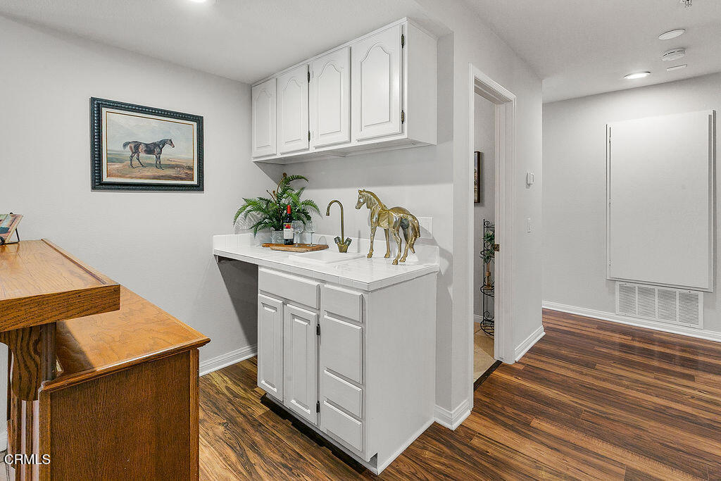 Camarillo, California, 93012, United States, 4 Bedrooms Bedrooms, ,4 BathroomsBathrooms,Residential,For Sale,1828524