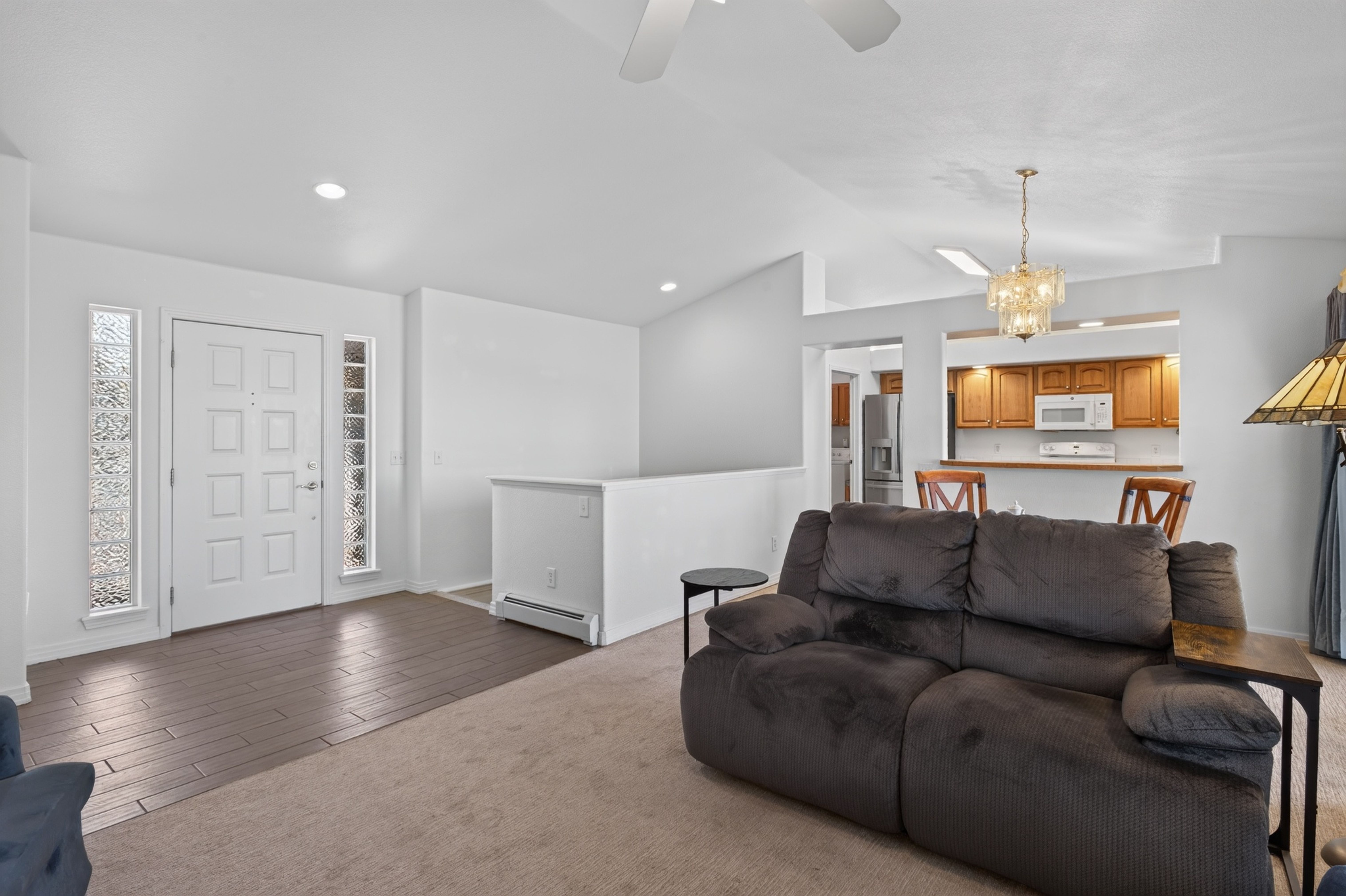  Beautifully Appointed Ranch-Style Home In Desirable Founders Village - 物件實景