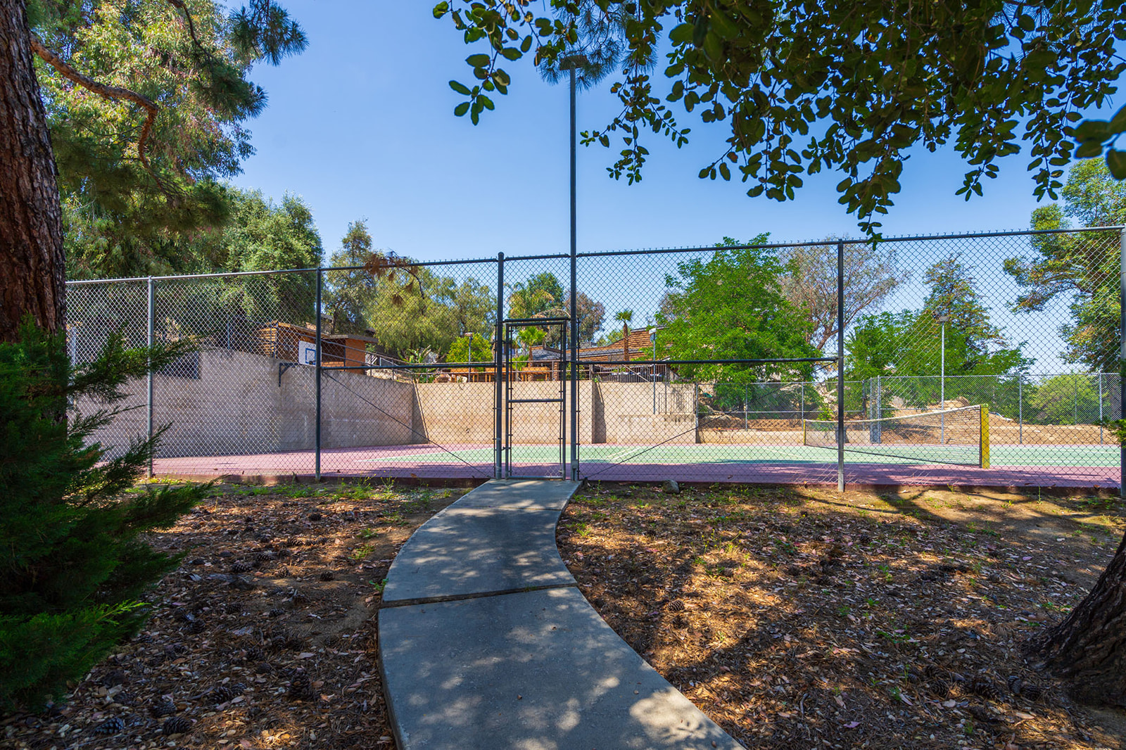 Hemet, California, 92544, United States, 6 Bedrooms Bedrooms, ,6 BathroomsBathrooms,Residential,For Sale,1849818