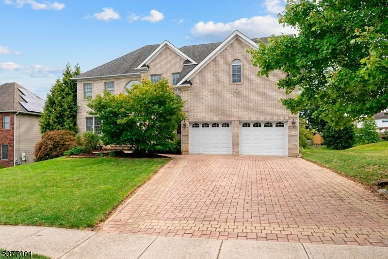 Newton Town, New Jersey, 07860, United States, 4 Bedrooms Bedrooms, ,3 BathroomsBathrooms,Residential,For Sale,1985191