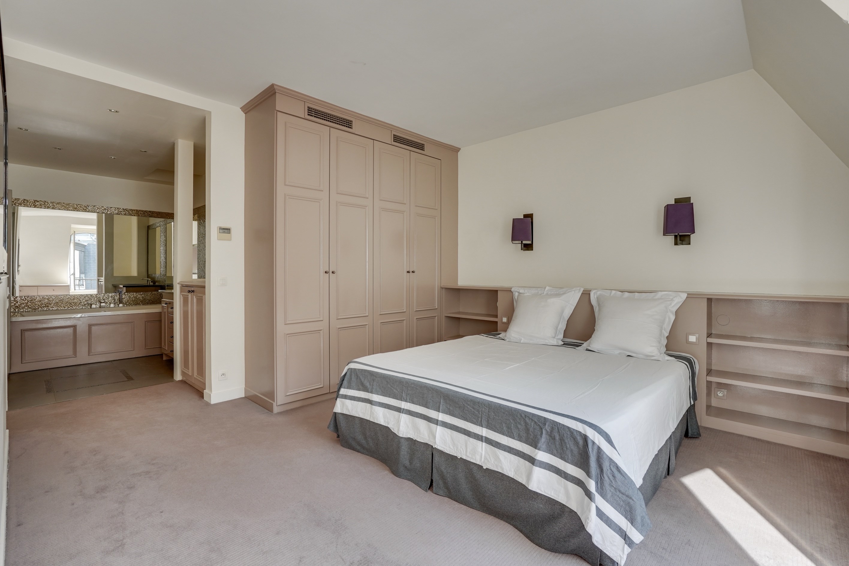  Paris 8 - Family duplex and quiet reception close to the Parc Monceau - 物件實景