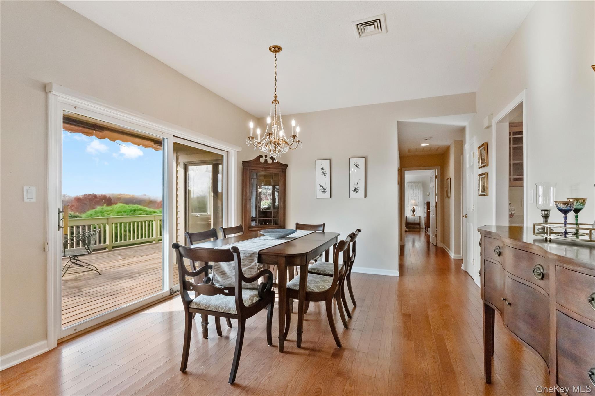 Somers, New York, 10589, United States, 3 Bedrooms Bedrooms, ,2 BathroomsBathrooms,Residential,For Sale,1989614