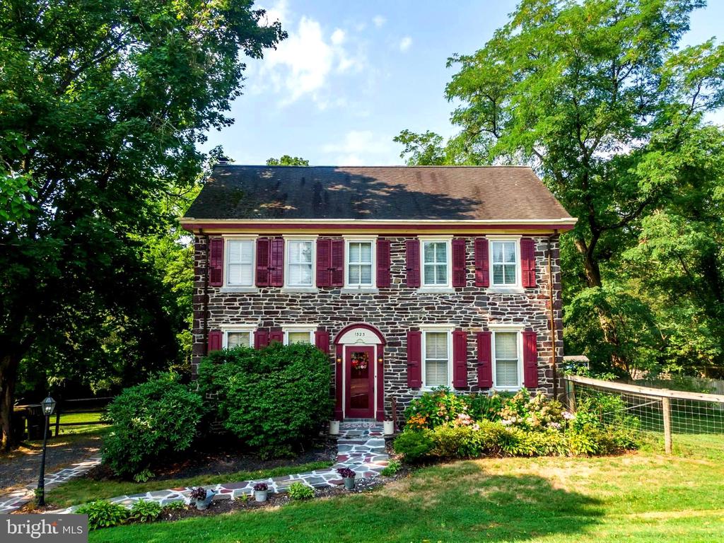 Harleysville, Pennsylvania, 19438, United States, 4 Bedrooms Bedrooms, ,3 BathroomsBathrooms,Residential,For Sale,1912462