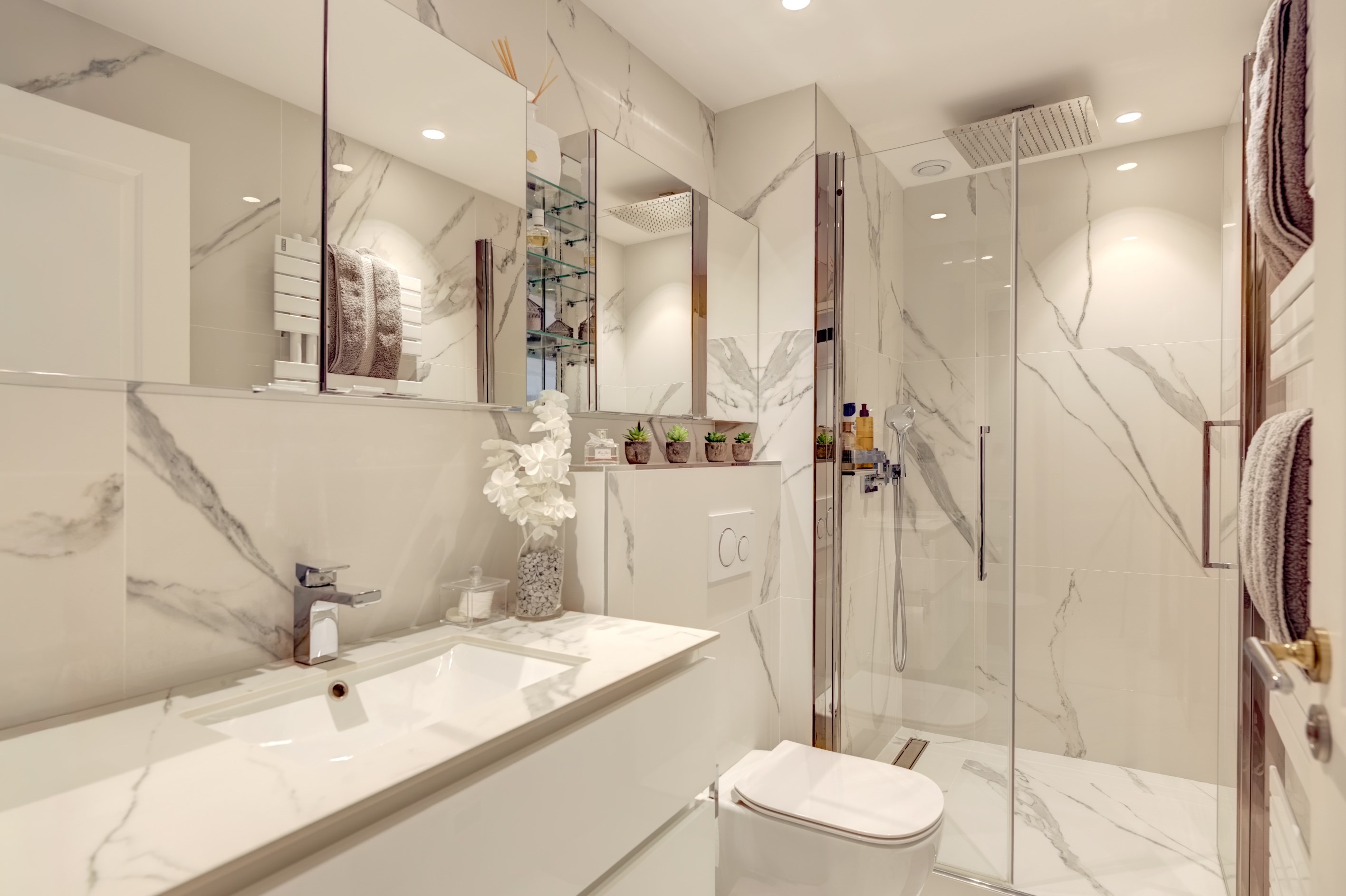  Golfe-Juan luxury apartment with panoramic sea views, private lift and rooftop … - 物件實景