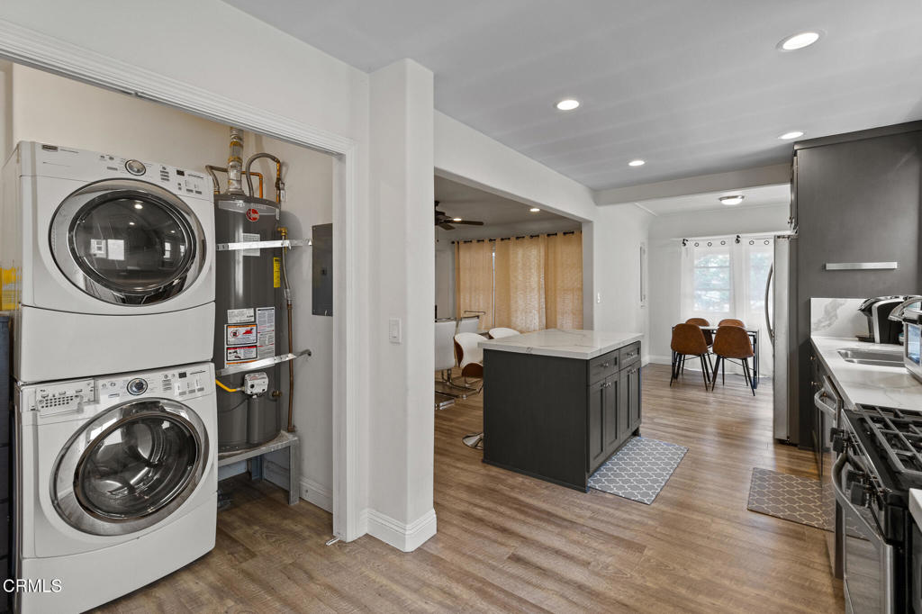 Los Angeles, California, 90035, United States, ,Residential,For Sale,1691195