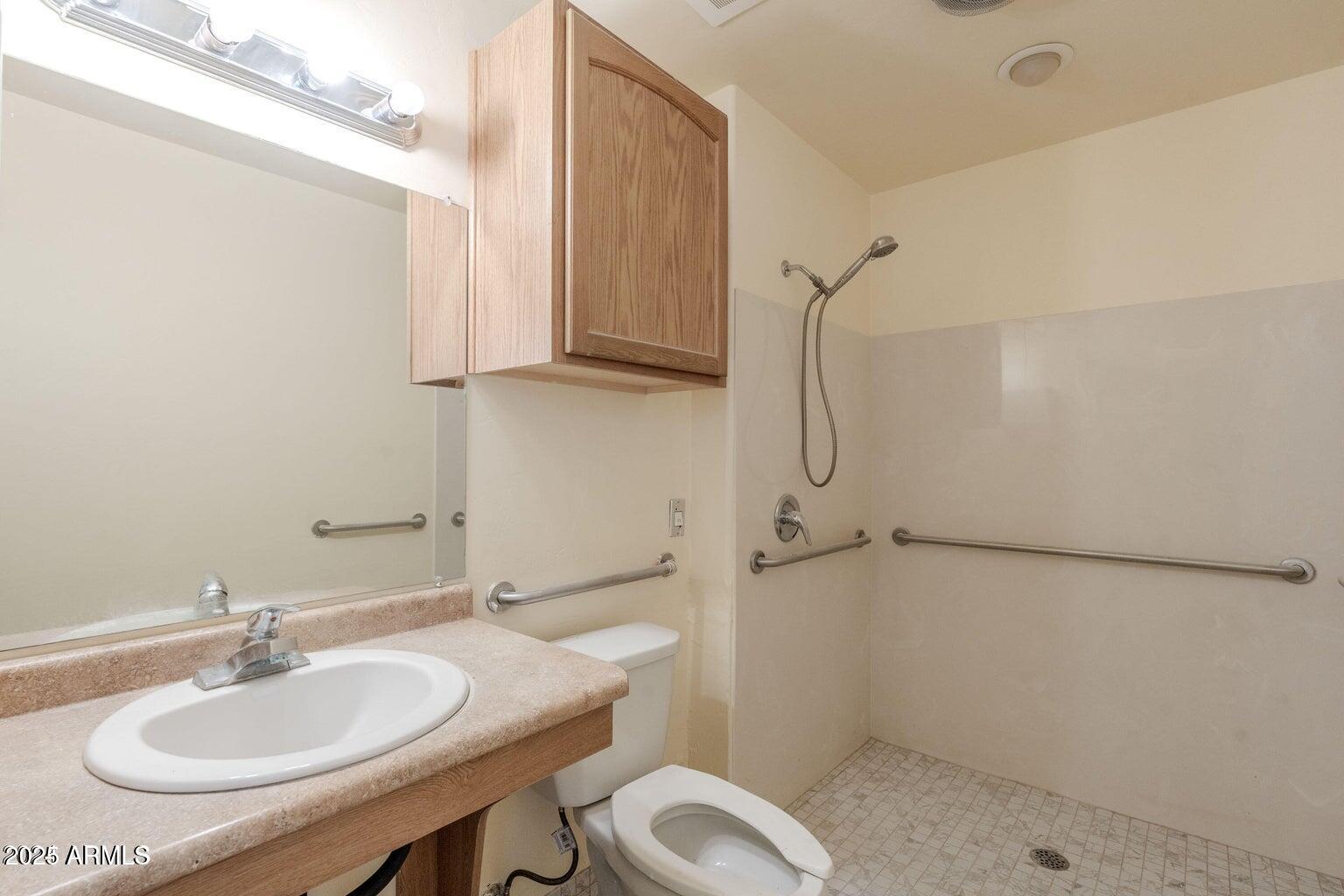 Casa Grande, Arizona, 85122, United States, 7 Bedrooms Bedrooms, ,Residential,For Sale,1932928