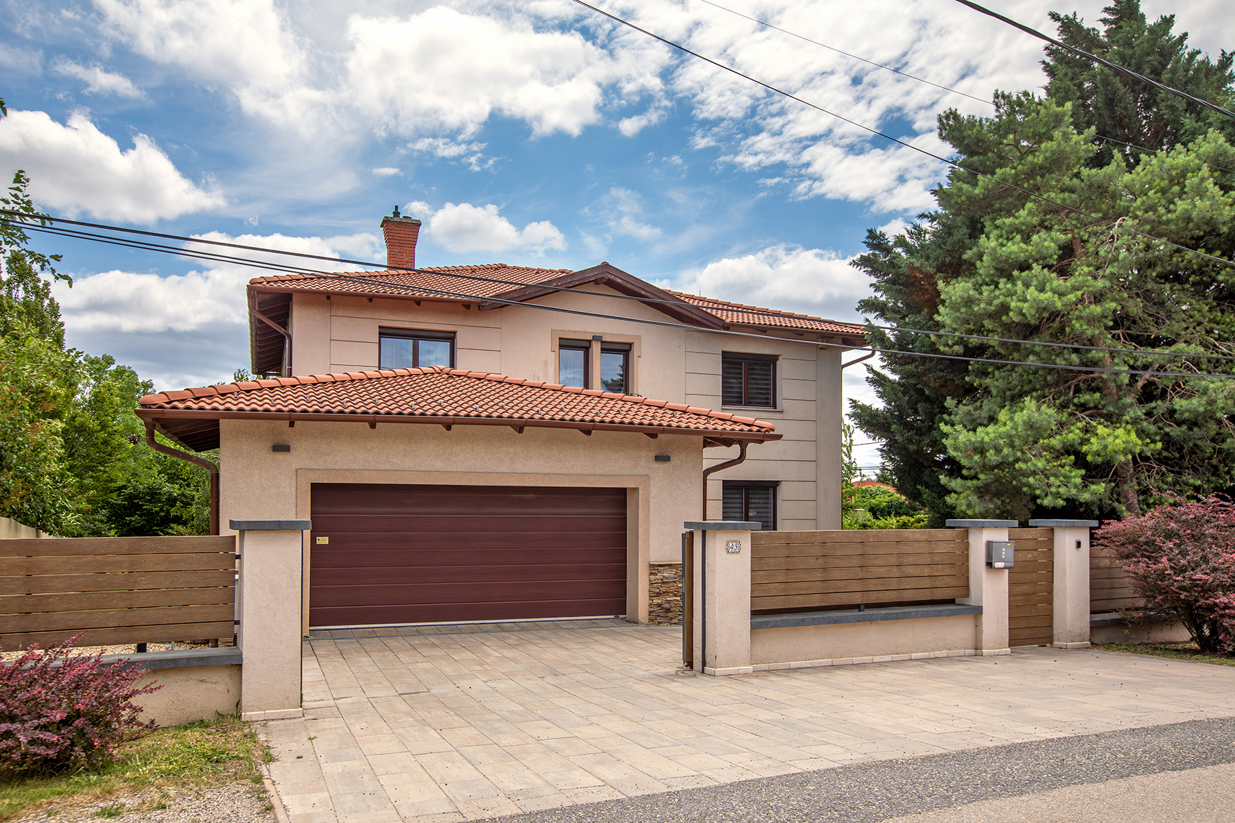  Well designed, energy efficient classic family villa in Érd - 物件實景