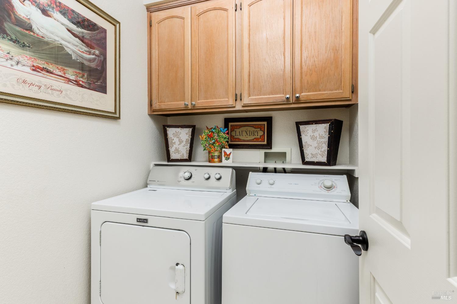 Santa Rosa, California, 95409, United States, 3 Bedrooms Bedrooms, ,2 BathroomsBathrooms,Residential,For Sale,1746074