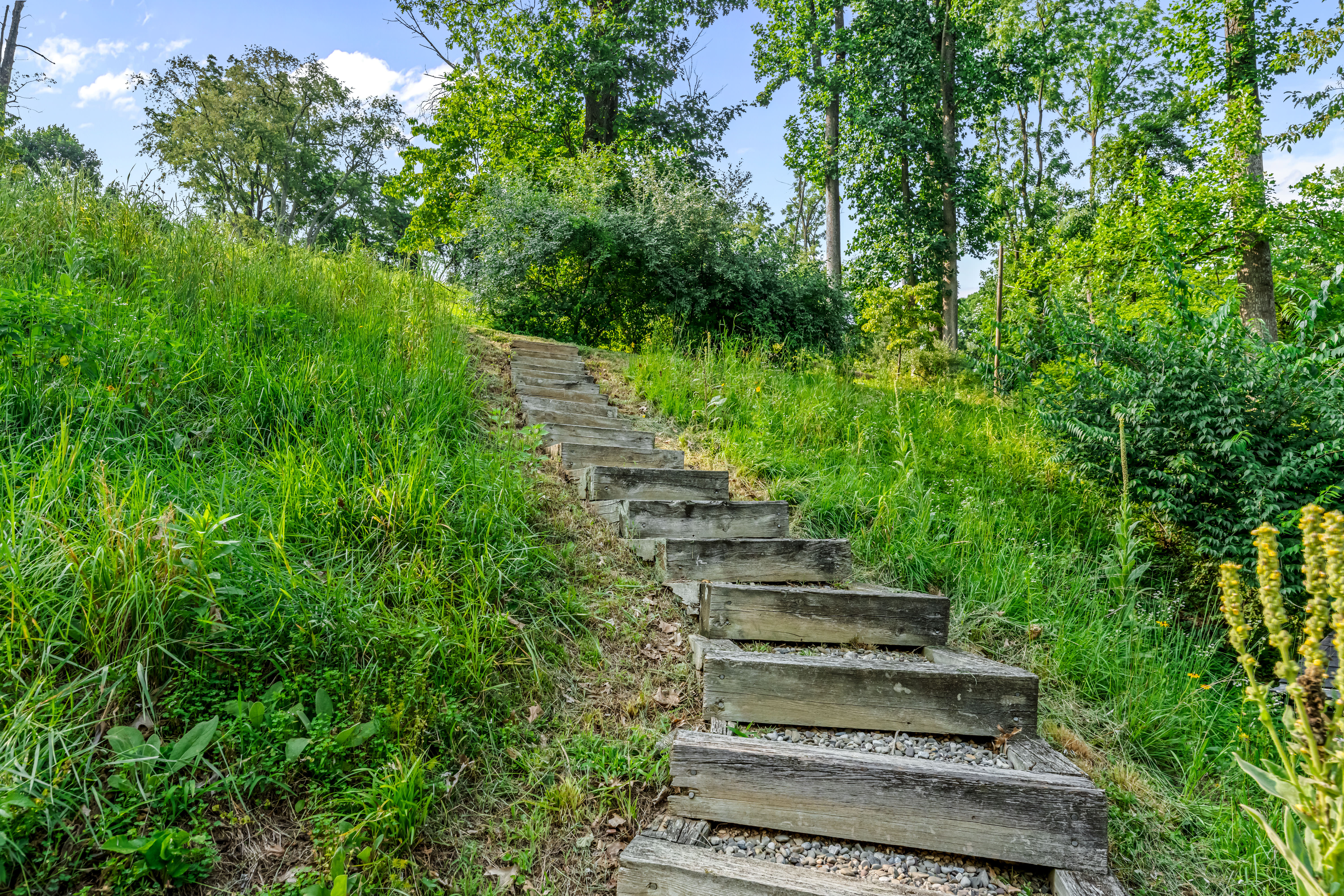  4113 & 4105 Hollow Road, Phoenixville, PA 19460 - 物件實景