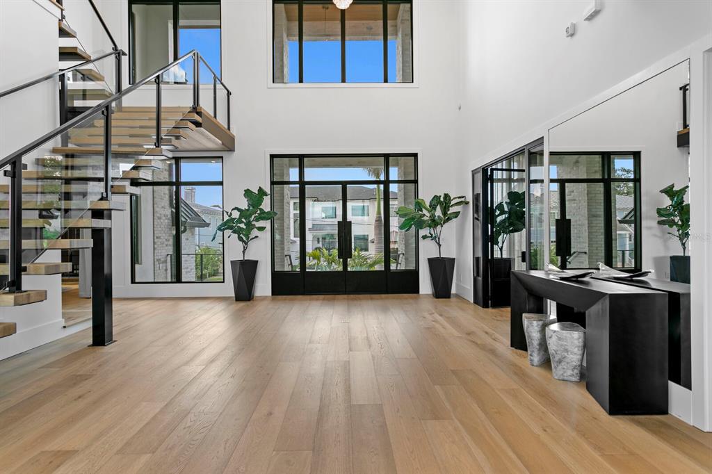 Tampa, Florida, 33629, United States, 4 Bedrooms Bedrooms, ,6 BathroomsBathrooms,Residential,For Sale,1932430