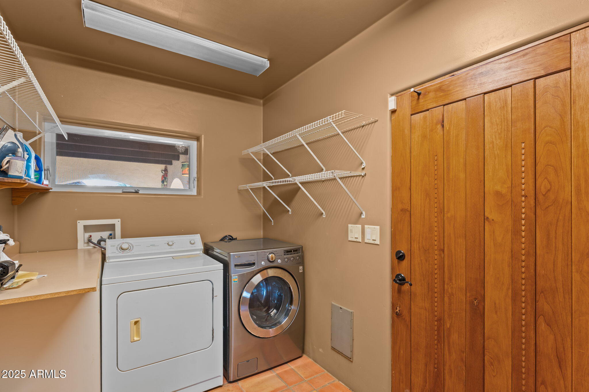 Wickenburg, Arizona, 85390, United States, 2 Bedrooms Bedrooms, ,2 BathroomsBathrooms,Residential,For Sale,1992759