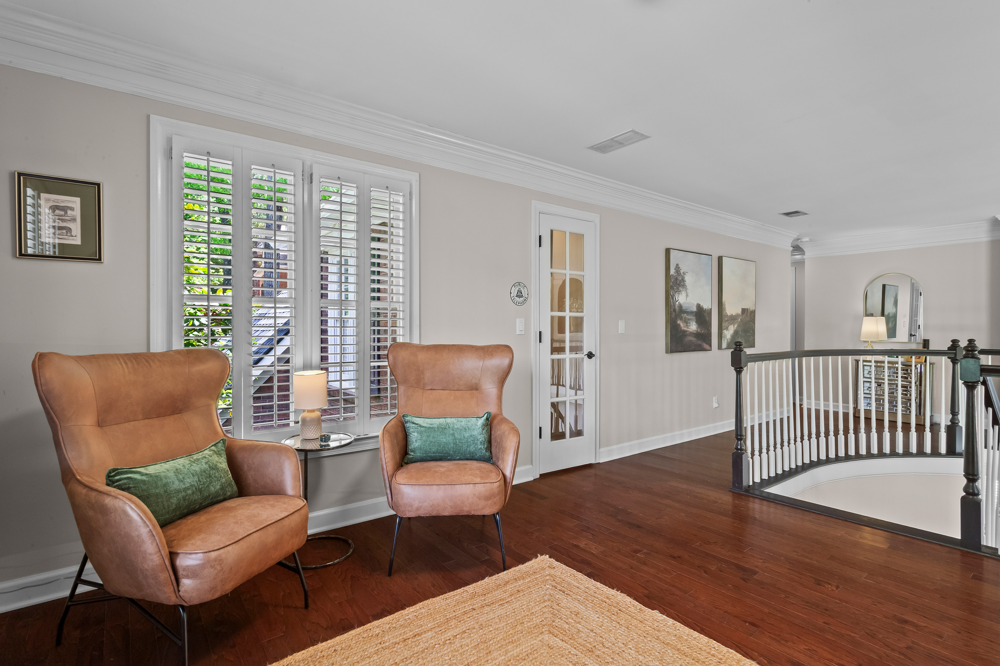  Timeless Elegance in Roswell