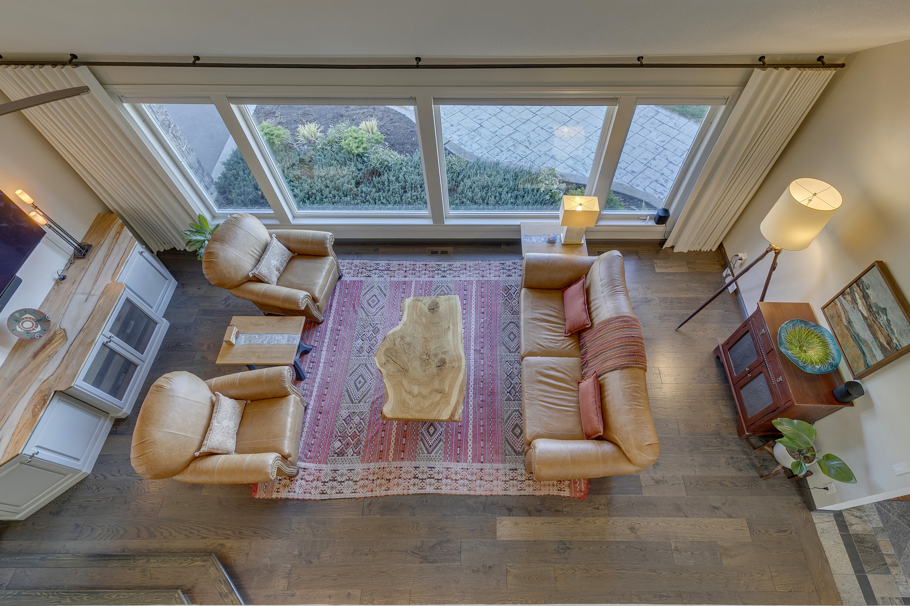  20 Acre Storybook Property - 物件實景