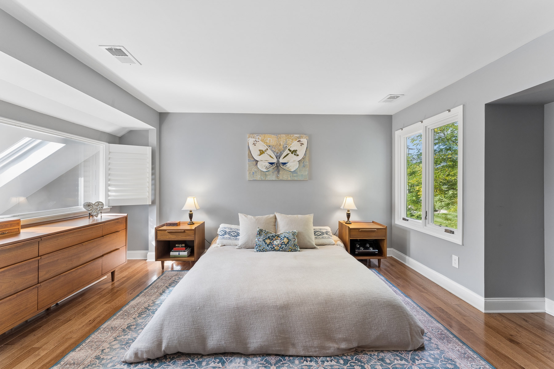  ?Lord Stirling Village? Beautifully Updated Three Bedroom Townhome - 物件實景