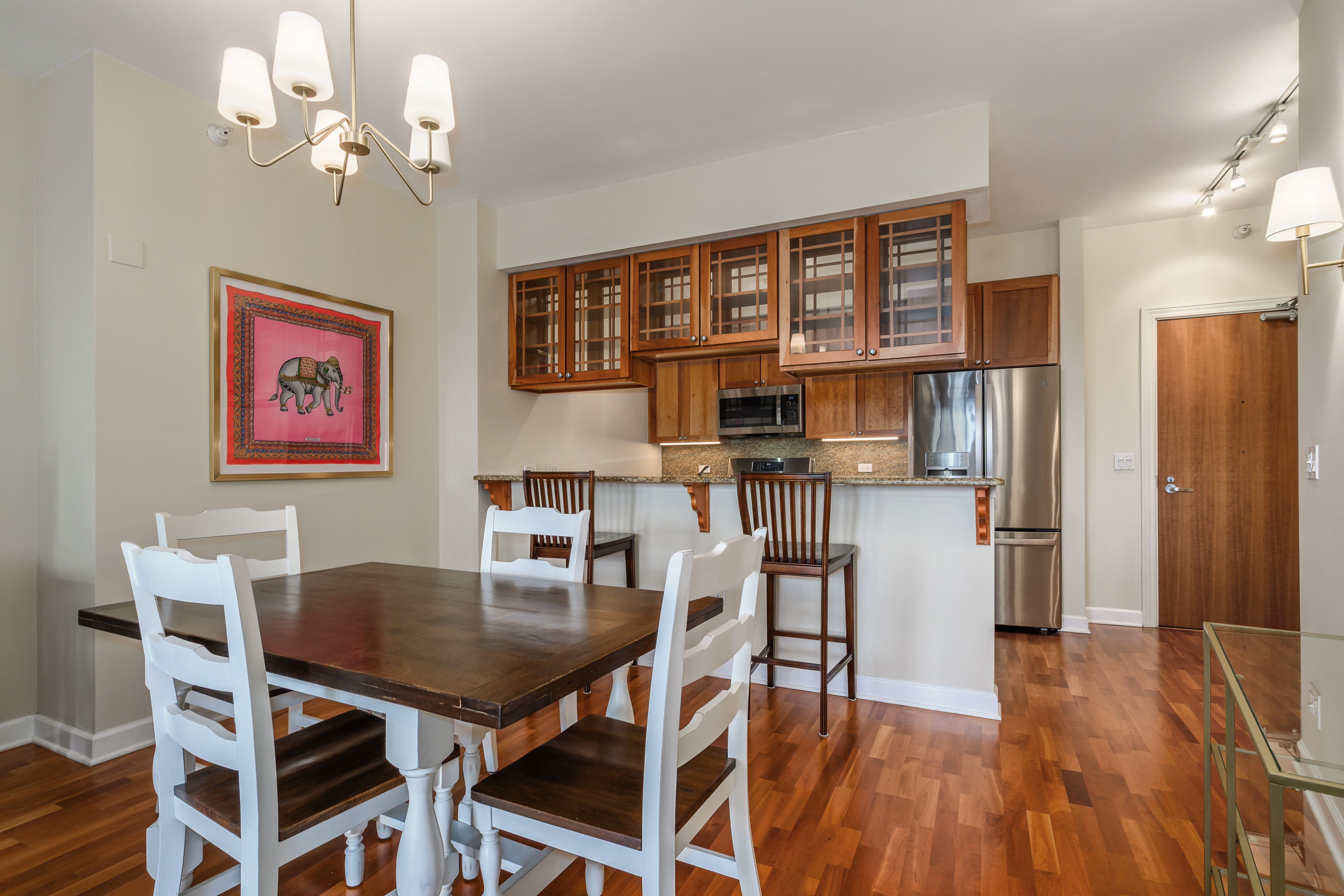  Wonderful One Bedroom Condo in South Loop