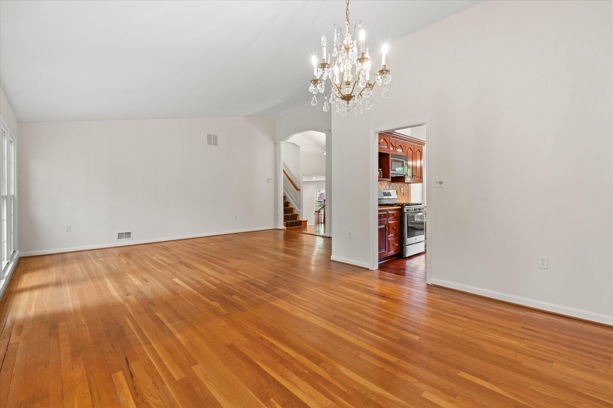  6212 Nethercombe Court, Mclean, VA, 22101 - 物件實景