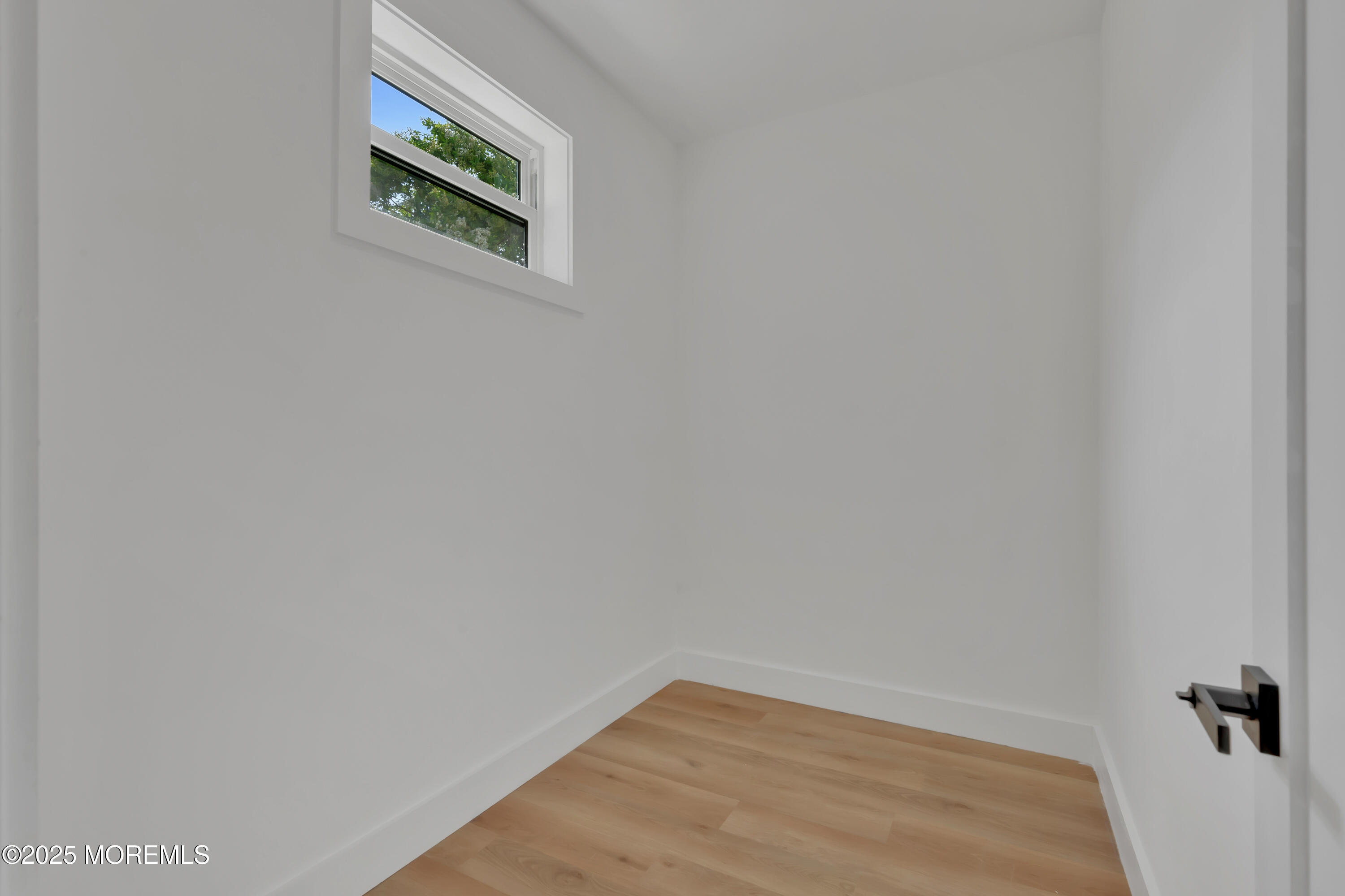 Tinton Falls, New Jersey, 07724, United States, 5 Bedrooms Bedrooms, ,4 BathroomsBathrooms,Residential,For Sale,1909686