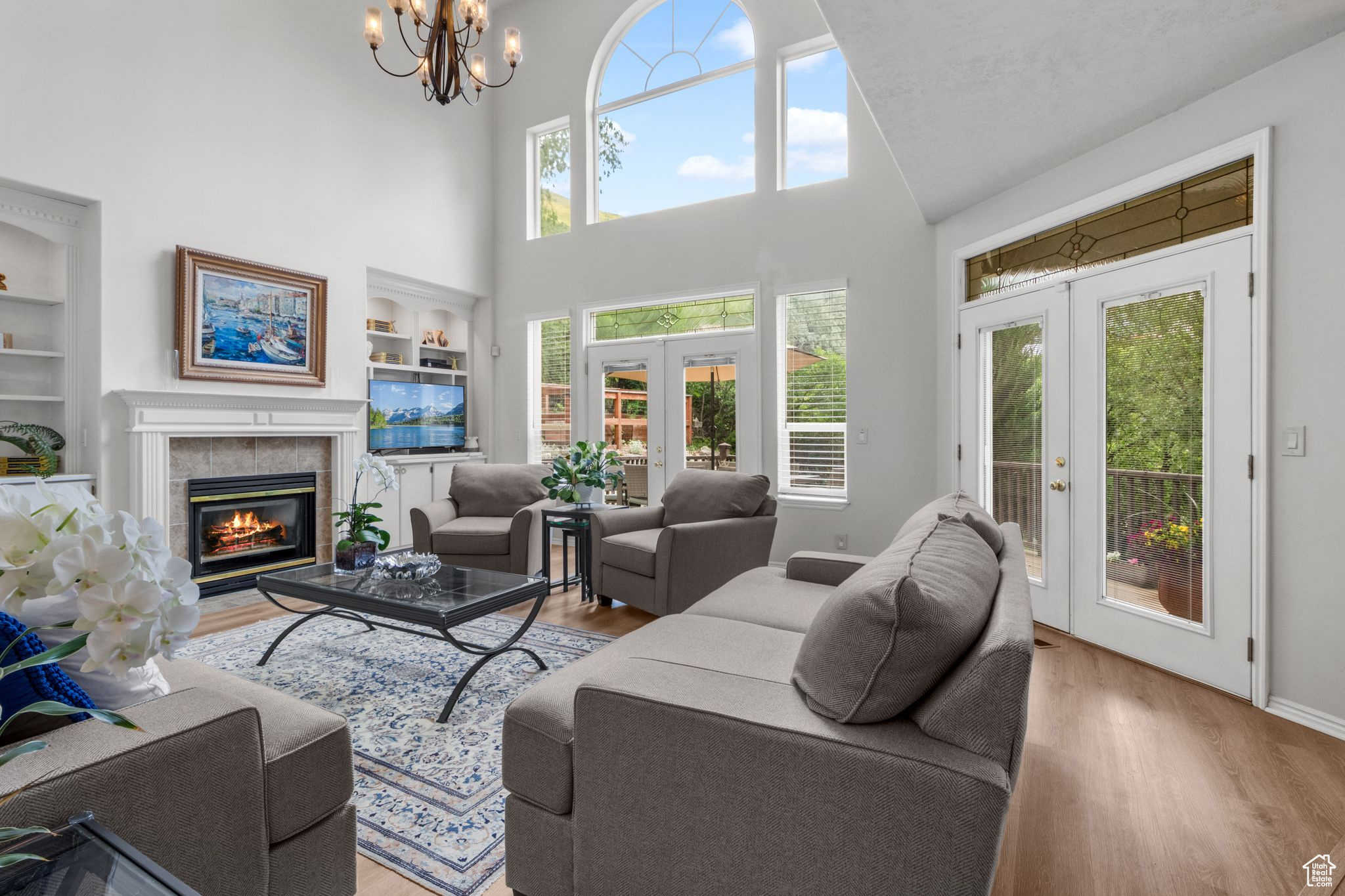 Draper, Utah, 84020, United States, 5 Bedrooms Bedrooms, ,3 BathroomsBathrooms,Residential,For Sale,1828225