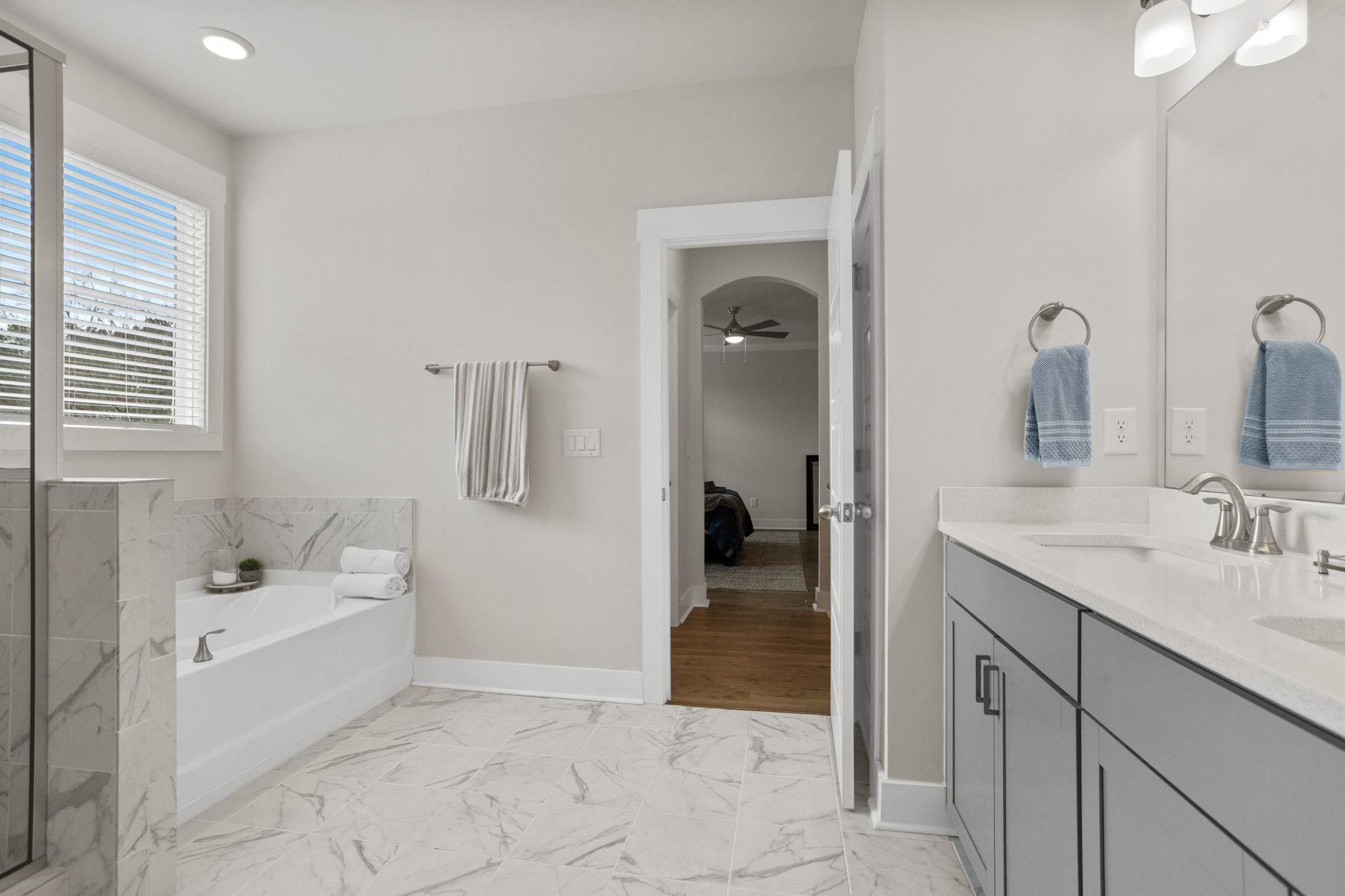 Belton, South Carolina, 29627, United States, 5 Bedrooms Bedrooms, ,4 BathroomsBathrooms,Residential,For Sale,2014845