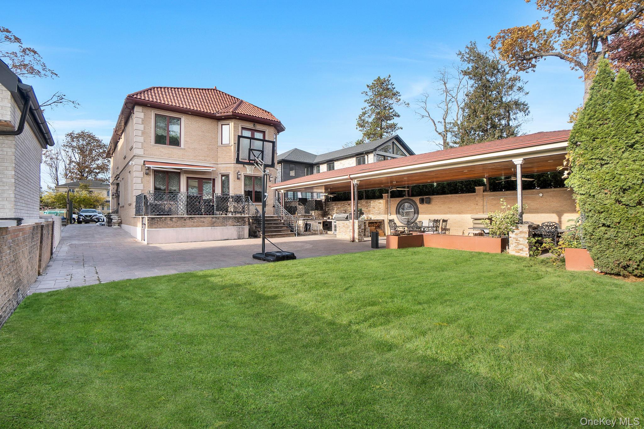  181-30 Tudor Road, Jamaica Estates, NY, 11432 - 物件實景