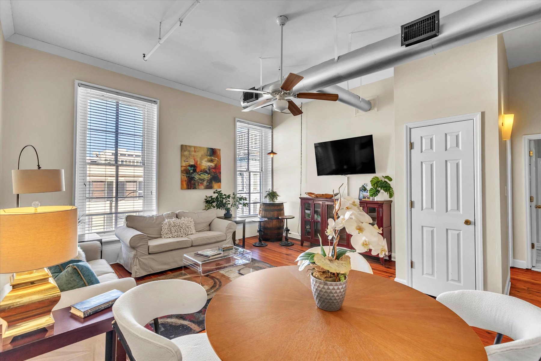  Historic Two-Bedroom Condo in the Heart of Downtown - 物件實景