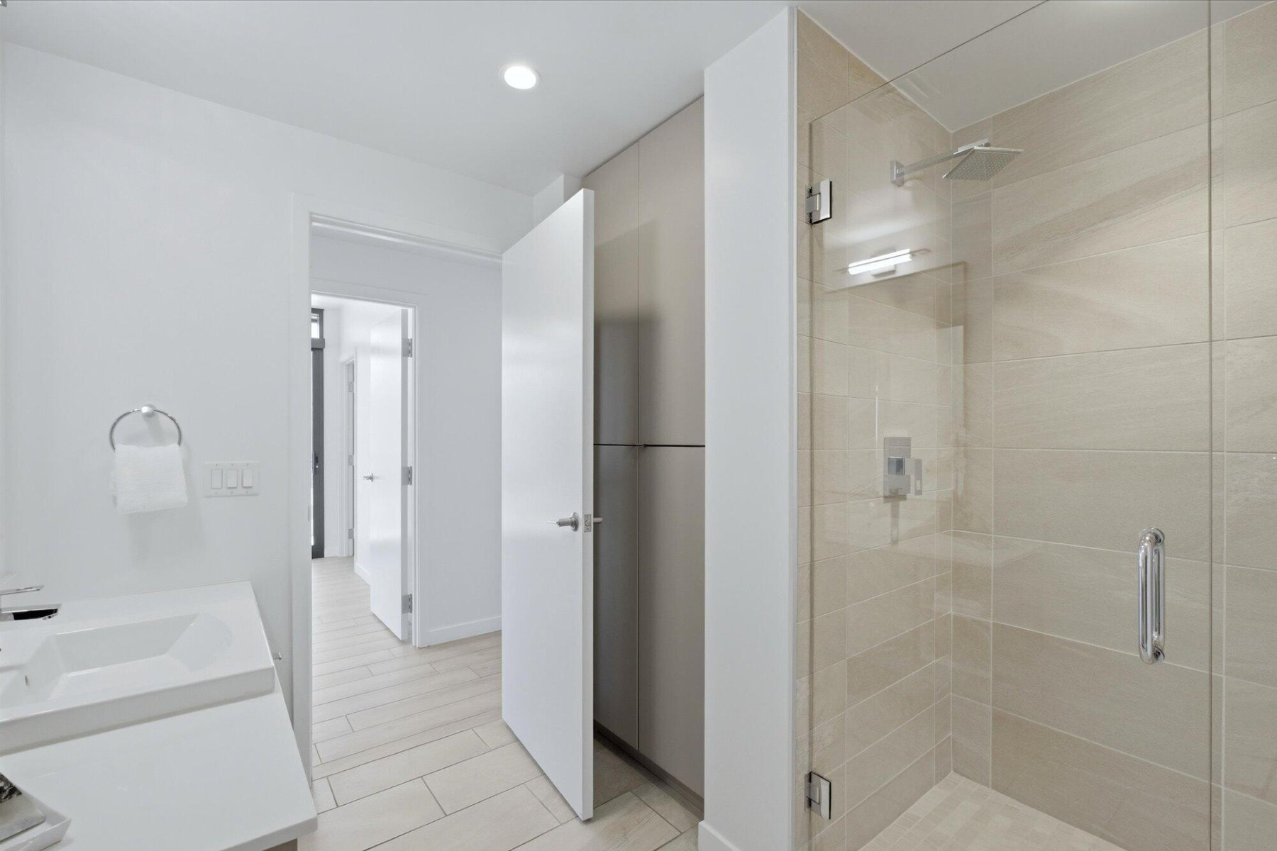  200 W Portland Street  Phoenix, AZ - 物件實景