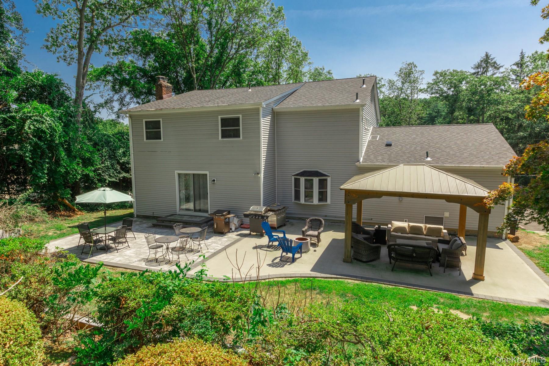 Smithtown, New York, 11787, United States, 4 Bedrooms Bedrooms, ,3 BathroomsBathrooms,Residential,For Sale,1907417