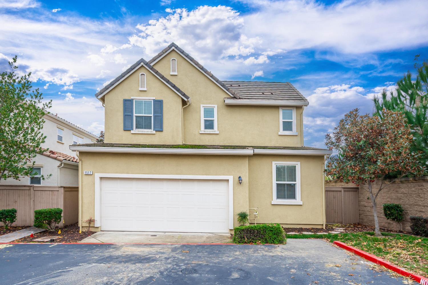 Folsom, California, 95630, United States, 4 Bedrooms Bedrooms, ,3 BathroomsBathrooms,Residential,For Sale,2000807