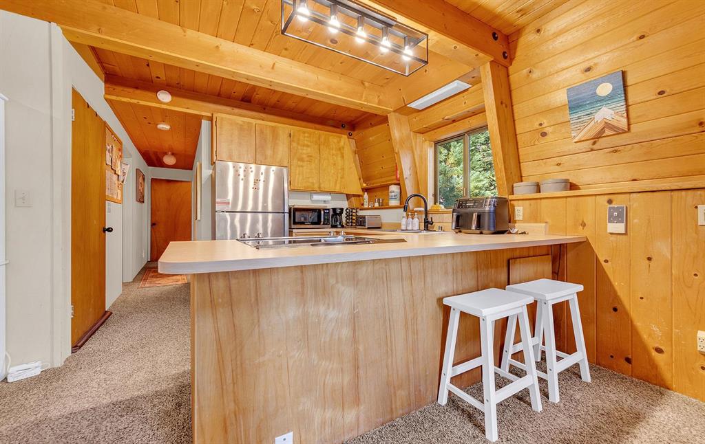 Lake Almanor, California, 96137, United States, 2 Bedrooms Bedrooms, ,3 BathroomsBathrooms,Residential,For Sale,2001829