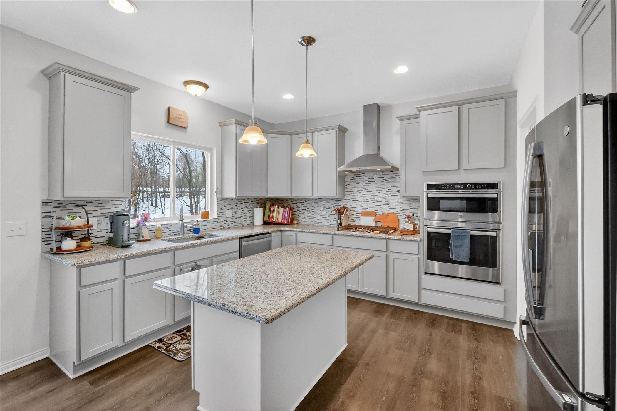 Ortonville, Michigan, 48462, United States, 5 Bedrooms Bedrooms, ,3 BathroomsBathrooms,Residential,For Sale,2008578