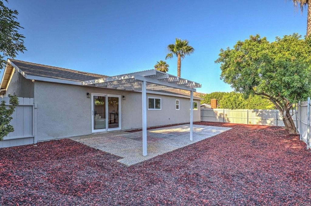 Santee, California, 92071, United States, 4 Bedrooms Bedrooms, ,2 BathroomsBathrooms,Residential,For Sale,1940445
