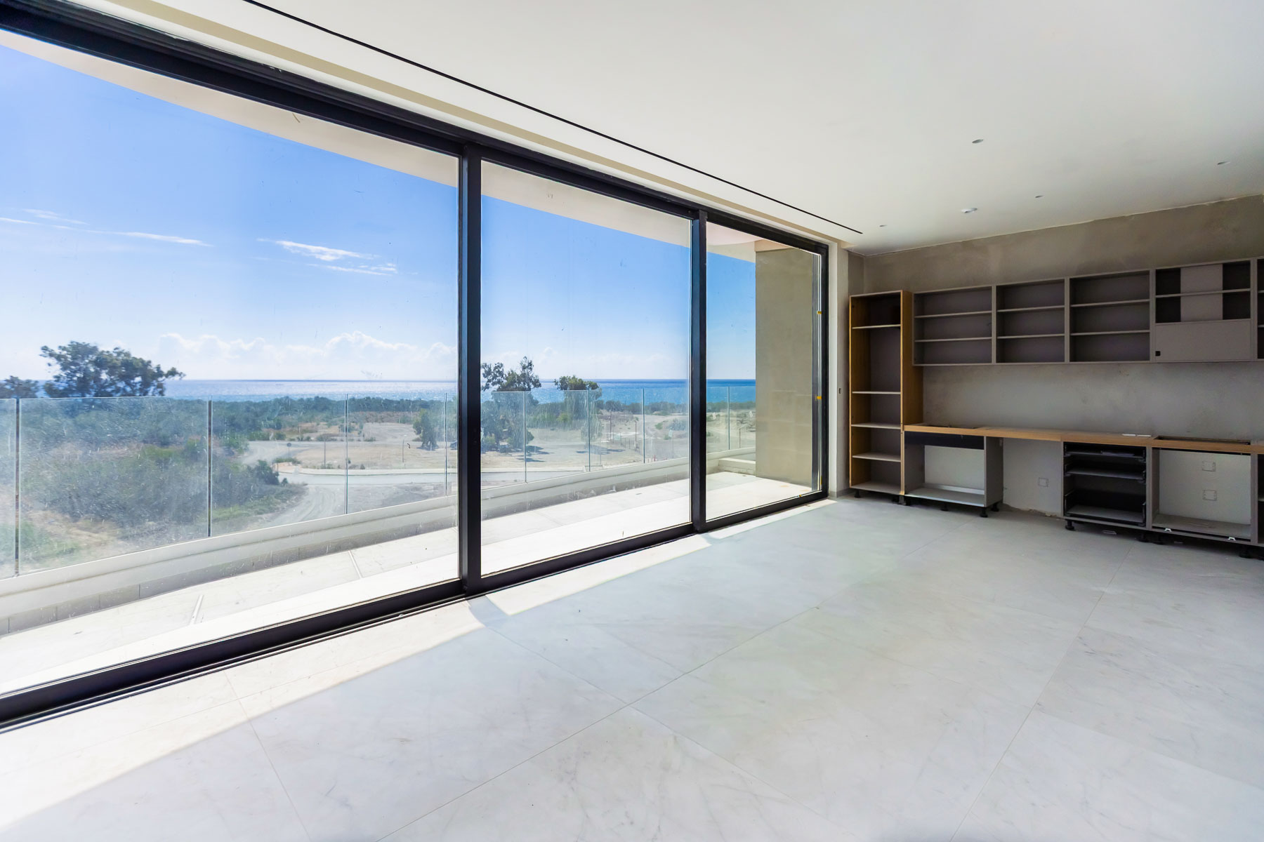  Philippe Starck Designed Two-Bedroom Apartment in Pyrgos, Limassol - 物件實景