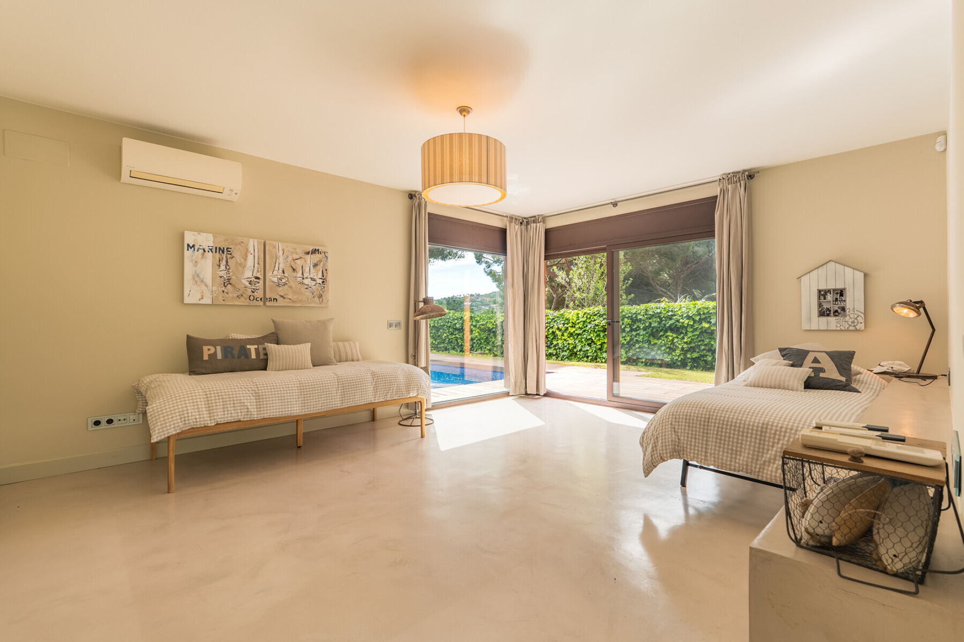  Contemporary house steps from the beach of Sa Riera, in Begur - 物件實景