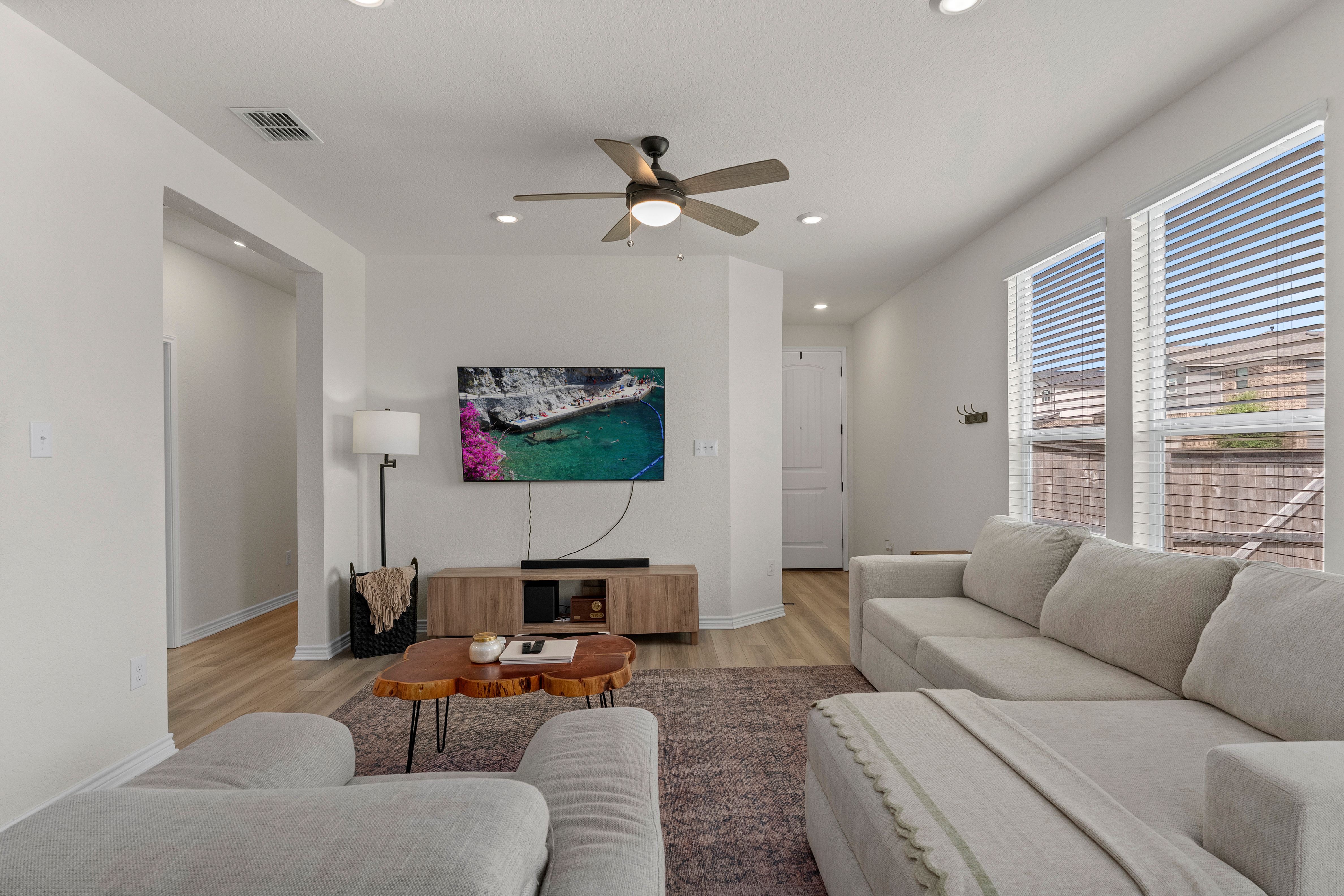  Modern Comfort with Timeless Appeal - 物件實景