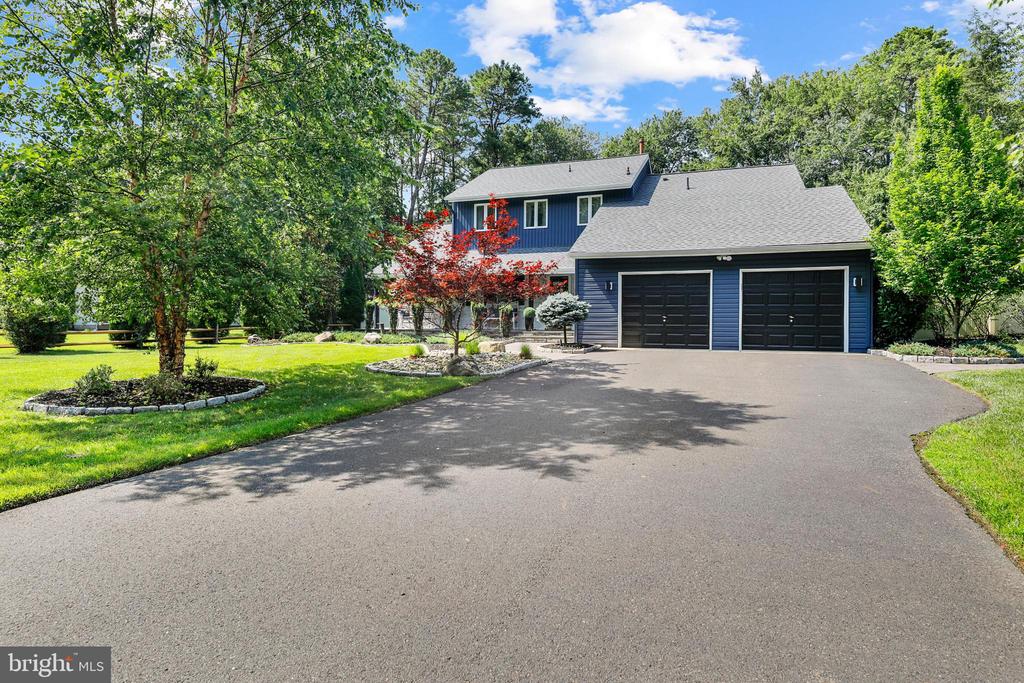 Medford, New Jersey, 08055, United States, 4 Bedrooms Bedrooms, ,3 BathroomsBathrooms,Residential,For Sale,1922039