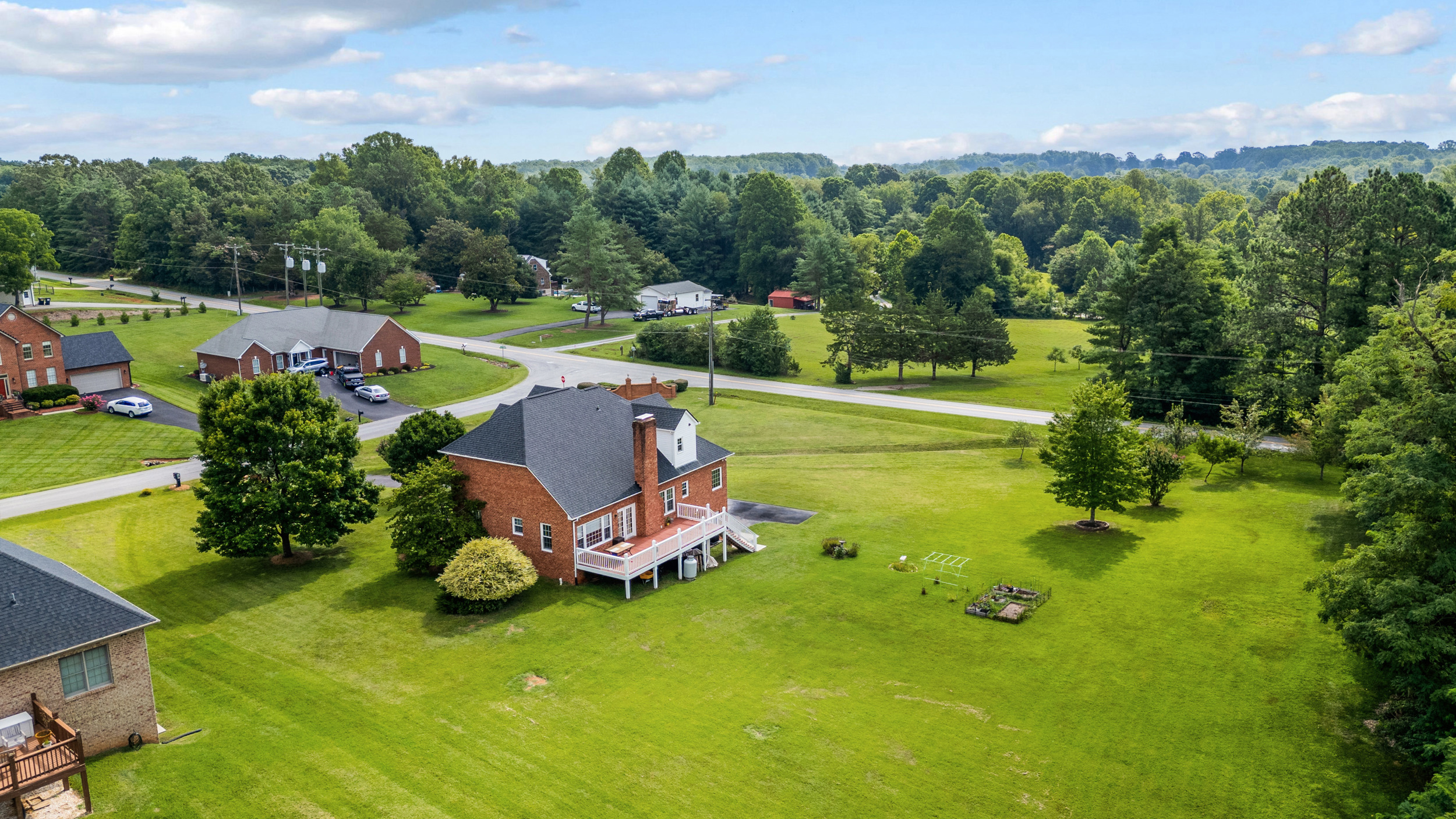 Forest, Virginia, 24551, United States, 4 Bedrooms Bedrooms, ,4 BathroomsBathrooms,Residential,For Sale,1902998