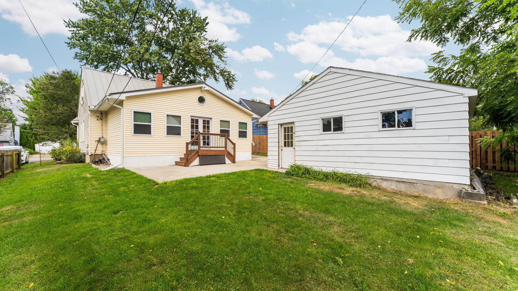 Ann Arbor, Michigan, 48103, United States, 3 Bedrooms Bedrooms, ,2 BathroomsBathrooms,Residential,For Sale,1937160