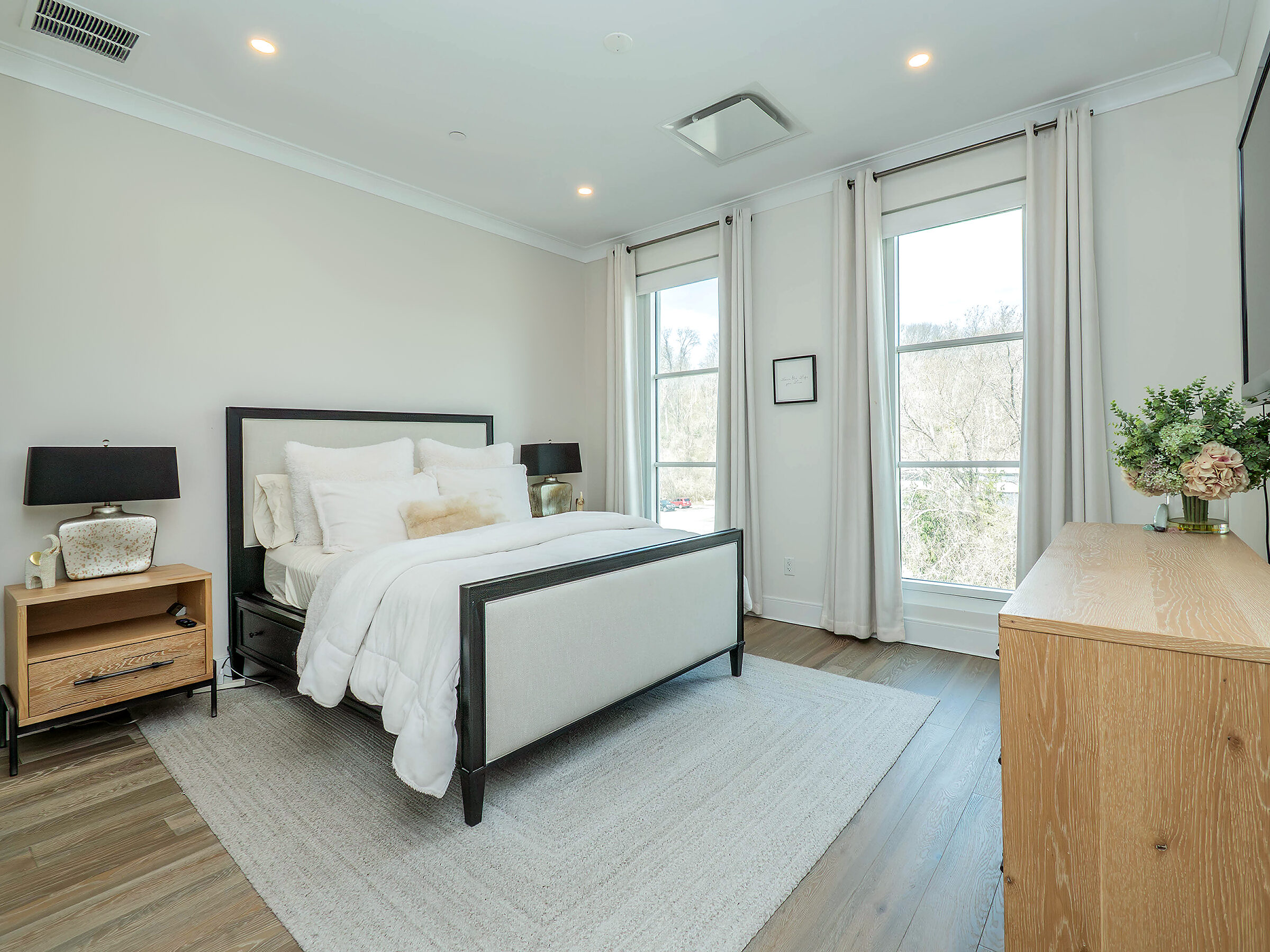  100 Garvies Point Road, Glen Cove, NY, 11542 - 物件實景