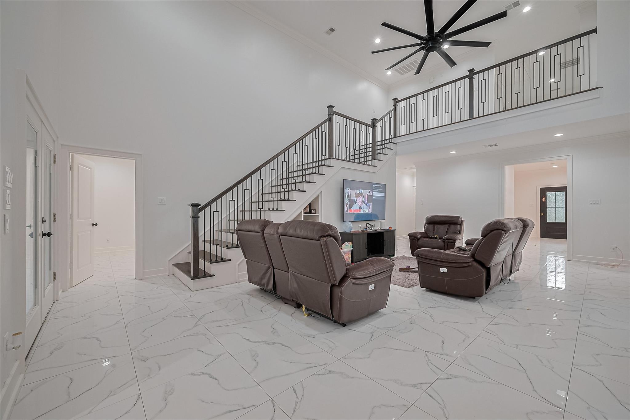 Houston, Texas, 77088, United States, 5 Bedrooms Bedrooms, ,5 BathroomsBathrooms,Residential,For Sale,1974998