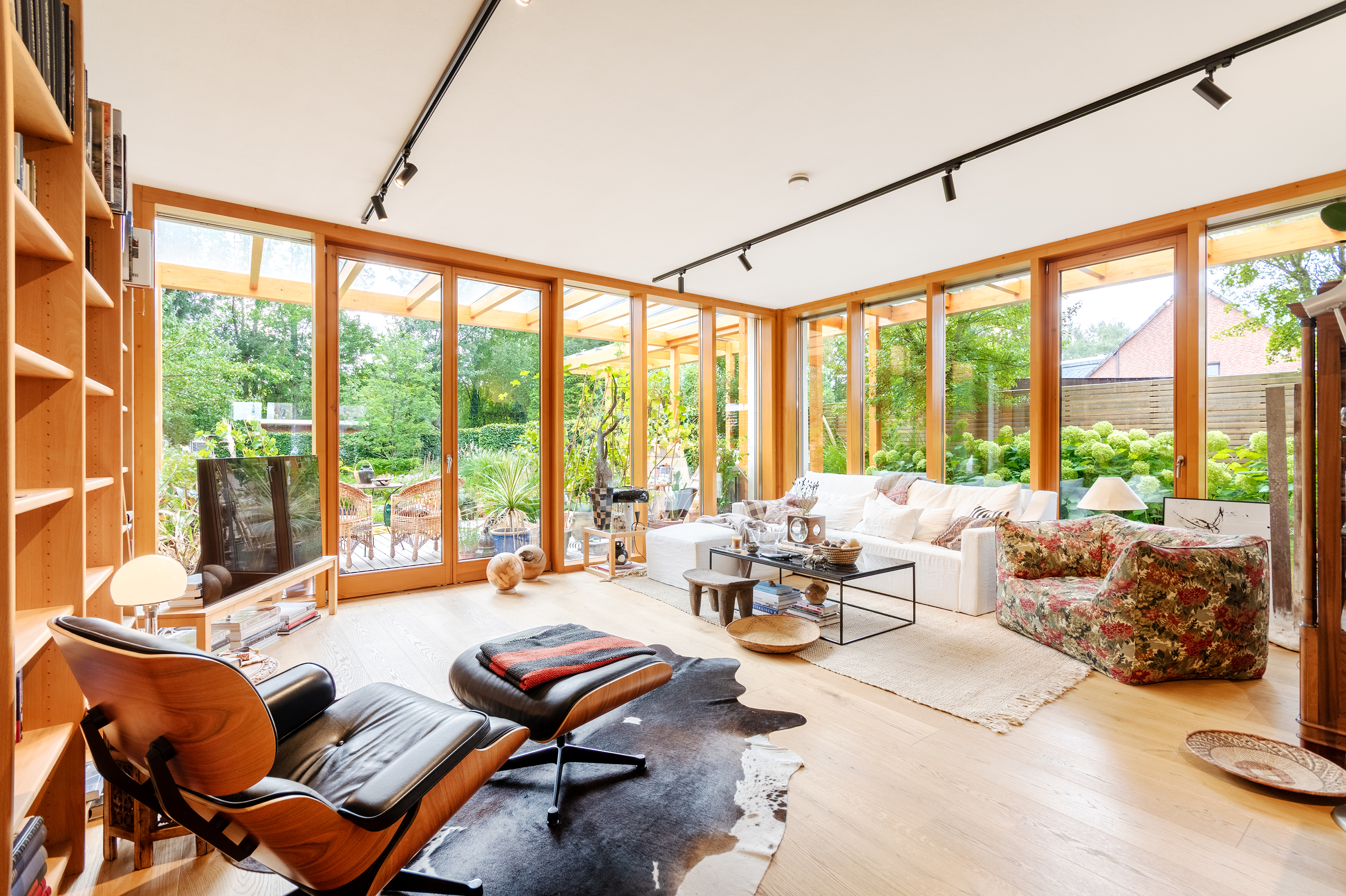  Eco-Conscious Living with Comfort: High-Quality Passive House with Elevator - 物件實景
