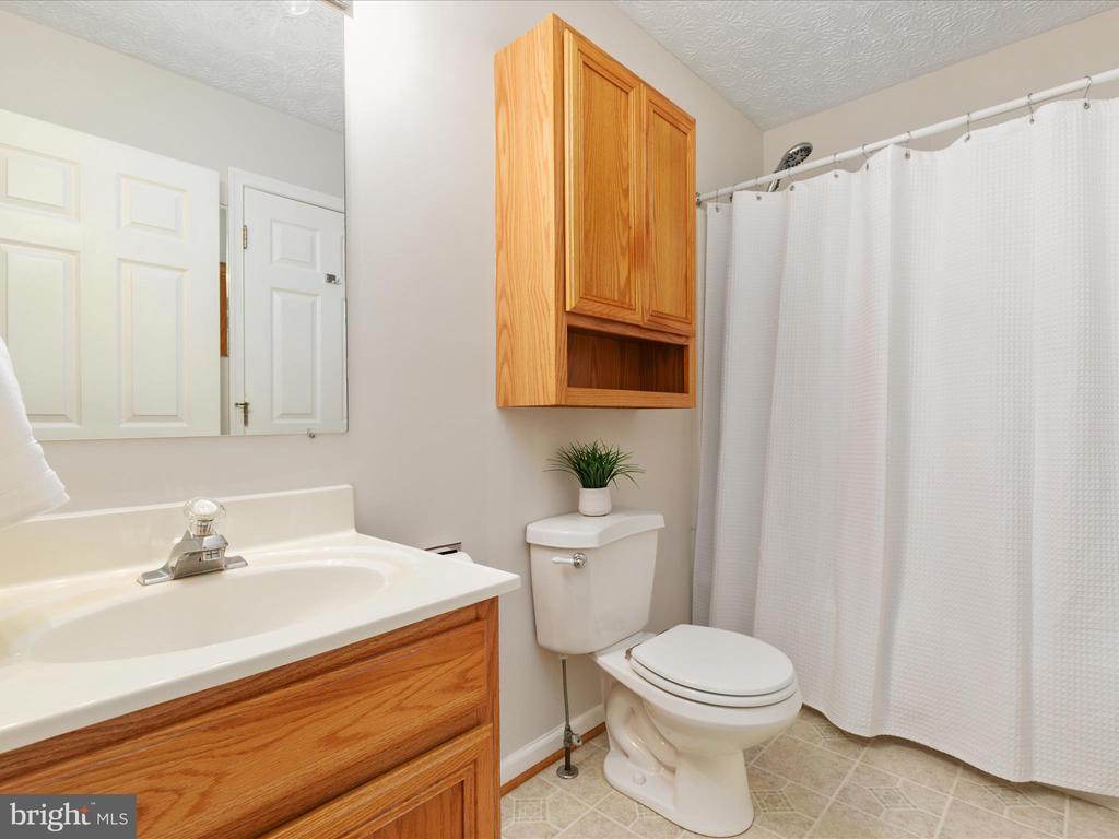 Leesburg, Virginia, 20176, United States, ,Residential,For Sale,1915866