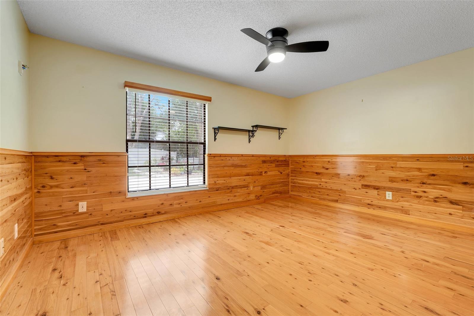 GROVELAND, Florida, 34736, United States, 4 Bedrooms Bedrooms, ,4 BathroomsBathrooms,Residential,For Sale,1695910