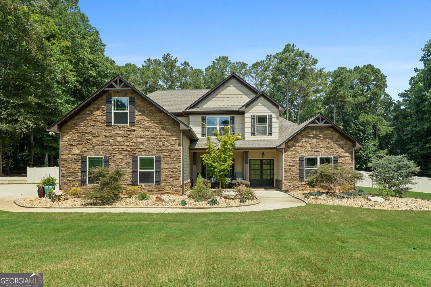 McDonough, Georgia, 30252, United States, 5 Bedrooms Bedrooms, ,3 BathroomsBathrooms,Residential,For Sale,1919082
