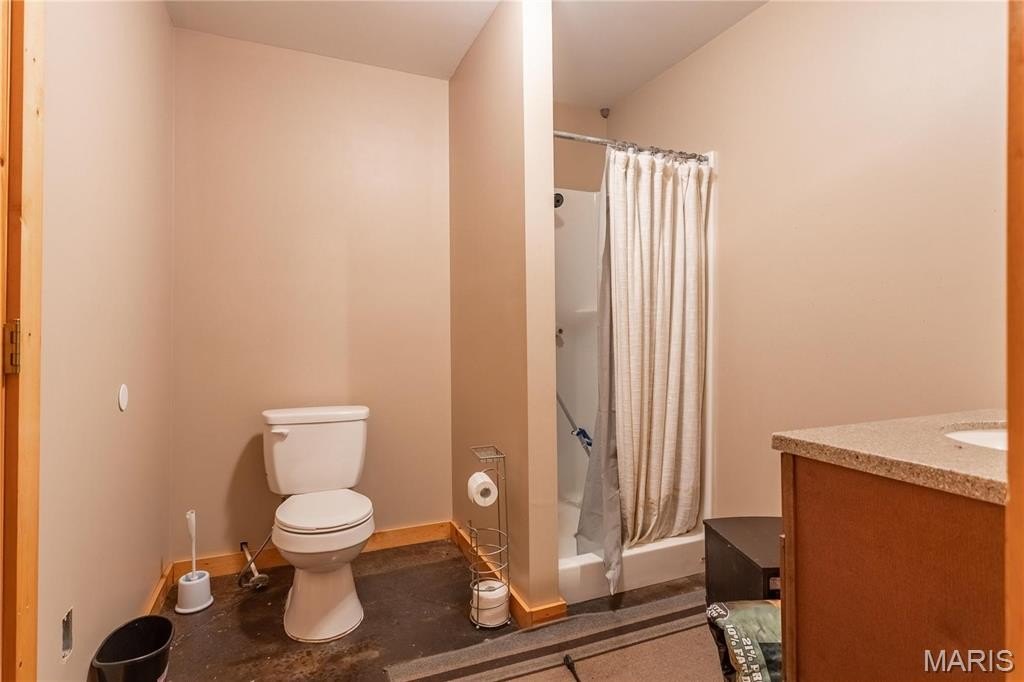 Falcon, Missouri, 65470, United States, 2 Bedrooms Bedrooms, ,2 BathroomsBathrooms,Residential,For Sale,1844660