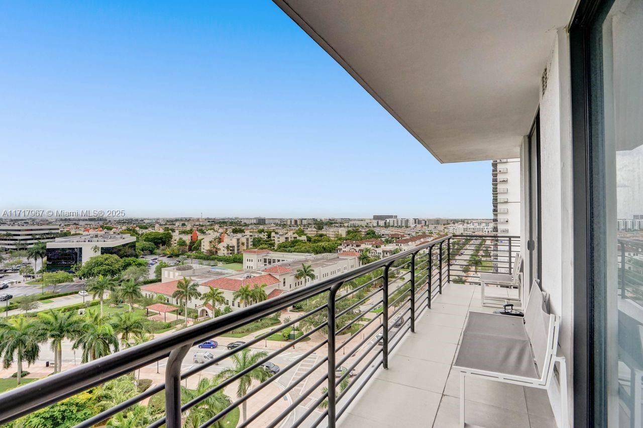 5350 NW 84th Ave Unit 901, Doral, Florida, 33166, United States, 3 Bedrooms Bedrooms, ,3 BathroomsBathrooms,Residential,For Sale,5350 NW 84th Ave Unit 901,1679043